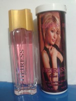 HEIRRES PARIS HILTON